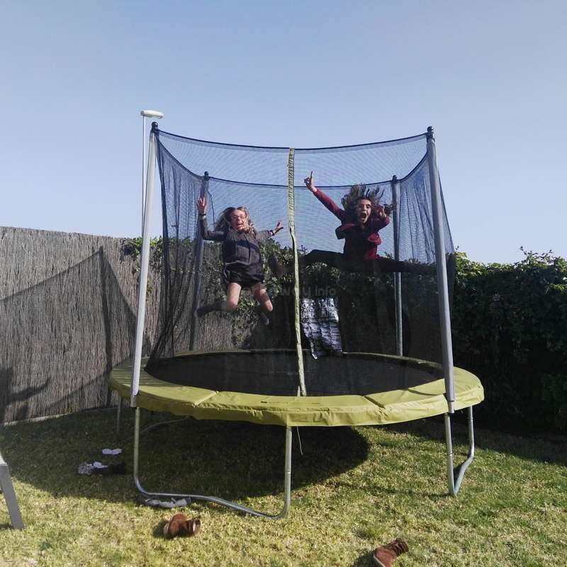 Help Look After Our Two Girls And Teach Them Spanish In Jerez Spain