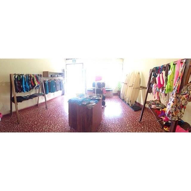 Volunteer in a Surf Shop in Leon, Nicaragua