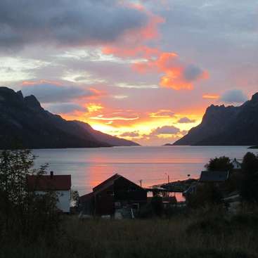 Join Us In A Sustainable Project In Kvaløya Norway - 