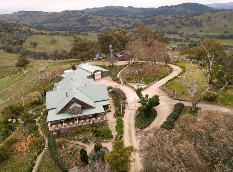 Stay and help on our beautiful farm near Albury and Wodonga on the