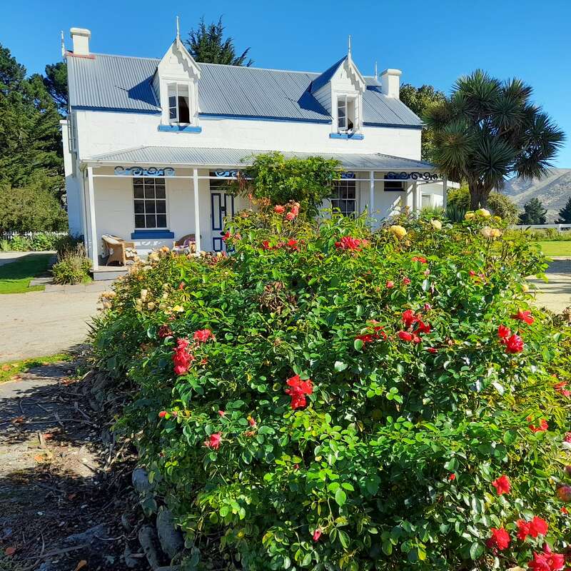 Help with guests and housekeeping at our beautiful B&B in Kurow, New