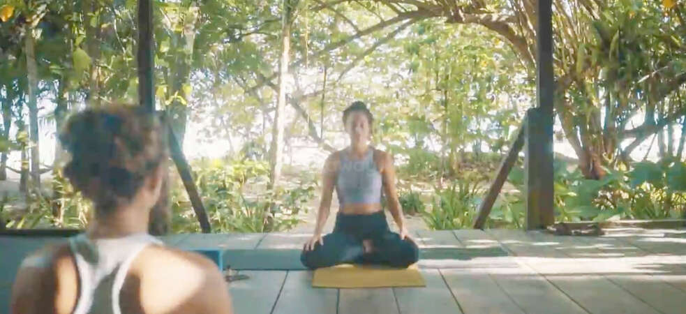 outdoor yoga relax workawayer unplug in nature