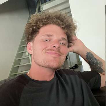 Profile photo of William