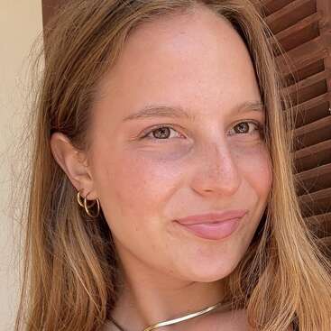 Profile photo of Zoe