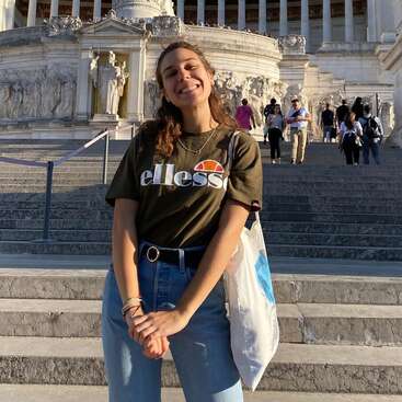 Profile photo of Viviana