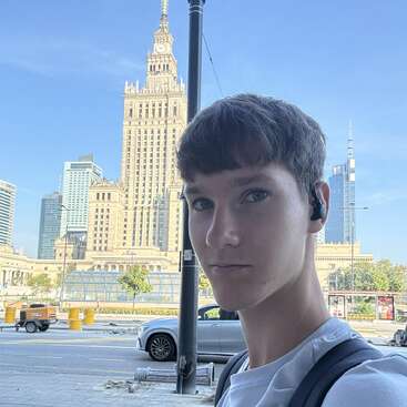 Profile photo of Yan