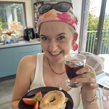 Profile photo of Luzie