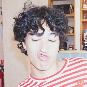 Profile photo of Yanis