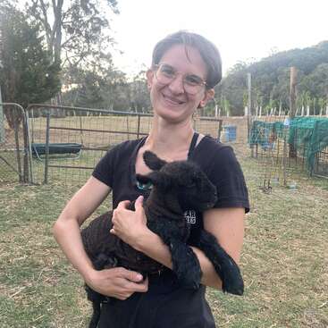 Profile photo of Laura