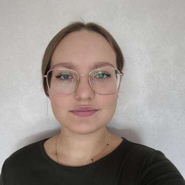 Profile photo of Julia