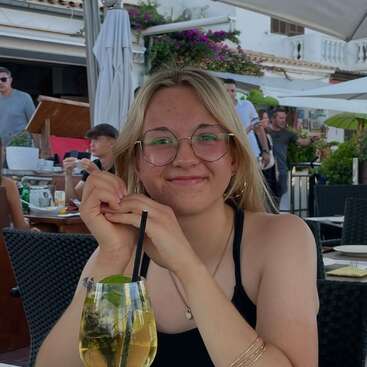 Profile photo of Miriam