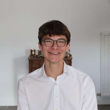 Profile photo of Victor