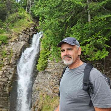 Profile photo of Stéphane