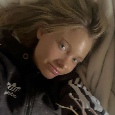 Profile photo of Julia