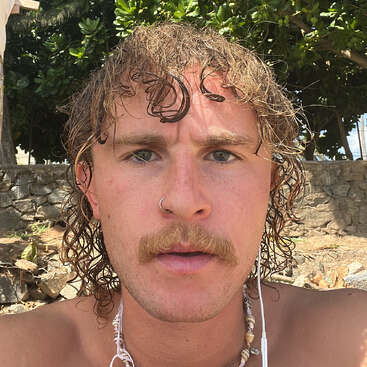 Profile photo of Deakin