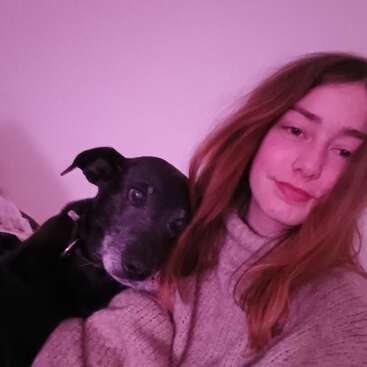 Profile photo of Bruna