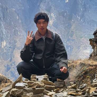 Profile photo of Yeonwoo