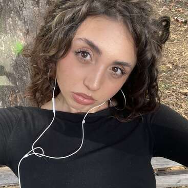Profile photo of Elena