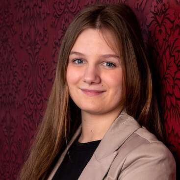 Profile photo of Viviane