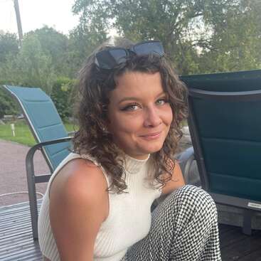 Profile photo of Coralyn