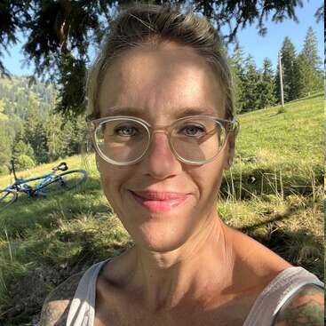 Profile photo of Larissa Maria