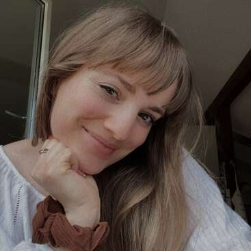 Profile photo of Lara