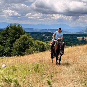 Profile photo of Simon